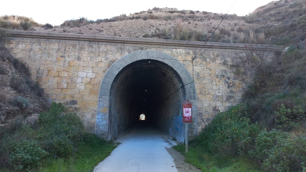 tunel via verde horizontal